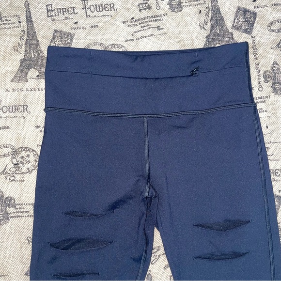 Nancy Rose Performance Black Ripped Slits High Rise Front Pocket Legging Size 6 - Picture 4 of 16